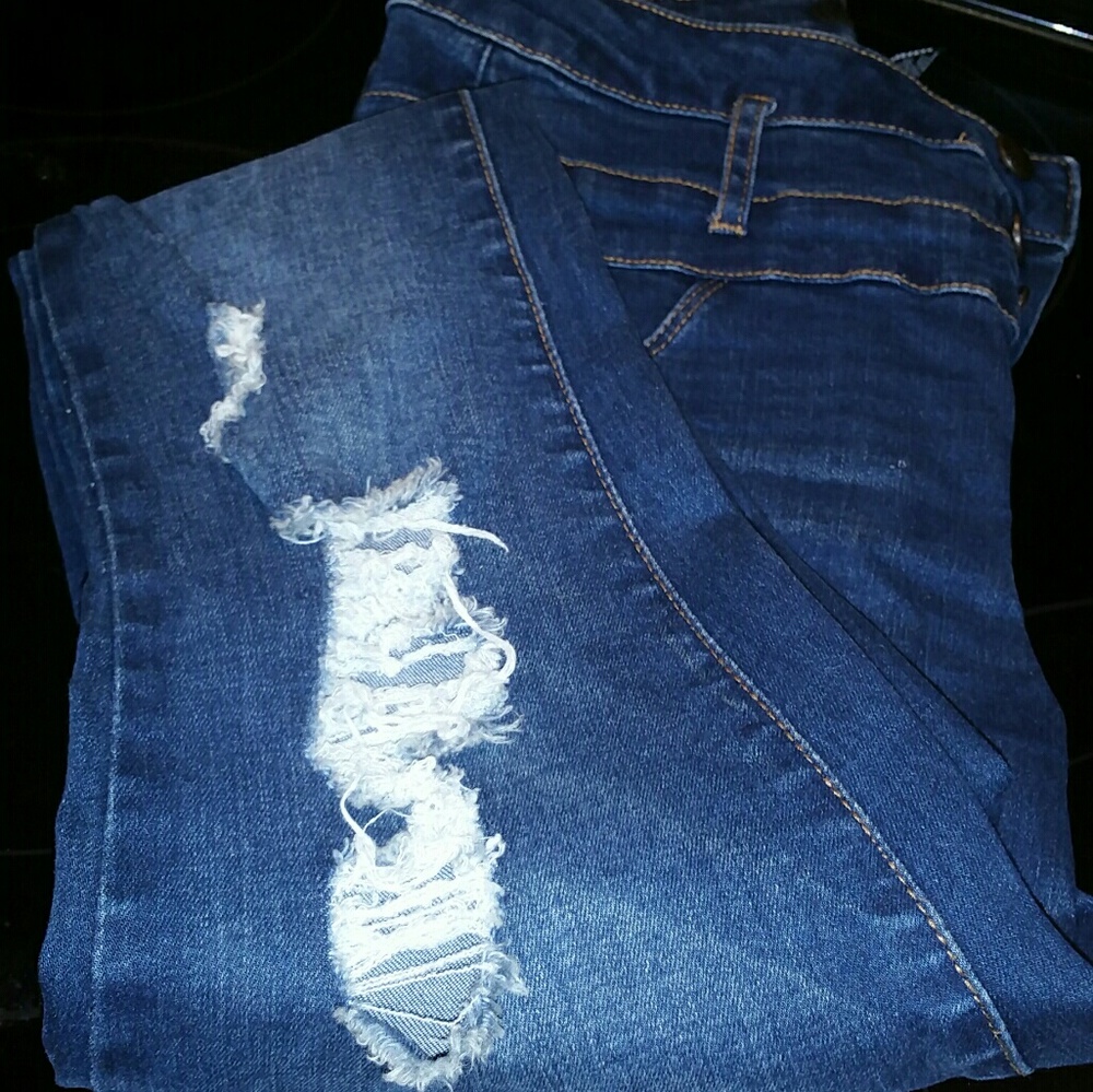 Size 0 Refuge High Waist Ripped Skinny Jeans